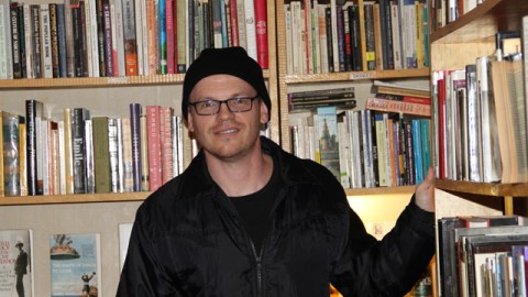 Grant Cogswell, en su librería de la Ciudad de México.