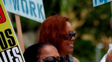 Según una encuesta, el 62% de los estadounidenses culpa a los republicanos por el cierre de gobierno, mientras que un 50% señaló a Obama y los demócratas como los responsables.