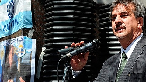 El vocero oficial, Alfredo Scoccimarro, informó que la mandataria tiene una recuperación favorable.