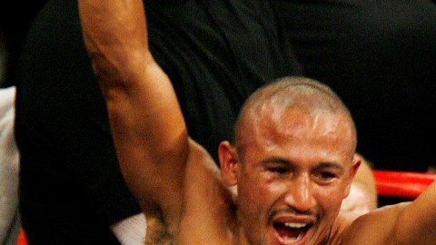 El experimentado pegador mexicano Orlando 'Siri' Salido.