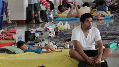 Policías extorsionaron a quienes llevaban ayuda humanitaria a Acapulco para los damnificados por el huracán "Manuel", el pasado mes de septiembre.