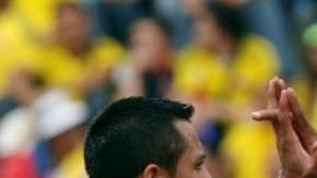 Alexis Sánchez (zq.),  de Barcelona,  y  Arturo Vidal, de Juventus, son las  estrellas de la selección chilena que juega mañana  ante Ecuador.