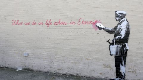 Una de las tantas obras que Bansky ha ido dejando en la Ciudad de Nueva York. Esta se encuentra en el condado de Queens.