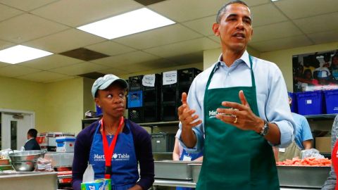 El presidente Obama habló este lunes desde un centro de asistencia para pobres en Washington.