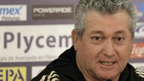 A Víctor Manuel Vucetich le dan risa los rumores sobre su cese como técnico del Tri