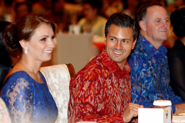 El presidente mexicano Enrique Peña Nieto, realizó recientemente una gira internacional en Bali, acompañado de su esposa, Angélica Rivera.