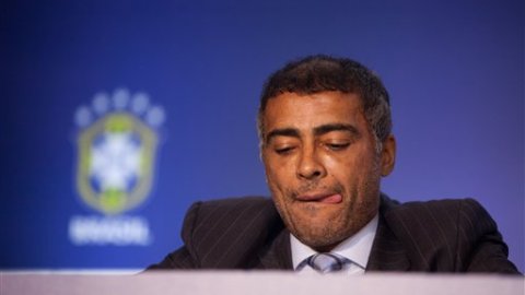 Ronaldo declaró anteriormente que 'la Copa del Mundo será el mayor robo en la historia de Brasil'.