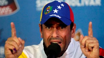 El líder de la oposición en Venezuela, Henrique Capriles, acusó al presidente venezolano Nicolás Maduro de tratar de sacarlo de la gobernación del estado Miranda.