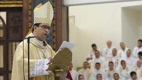 El arzobispo de San Salvador, José Luis Escobar Alas dijo que los documentos serán protegidos por especialistas.