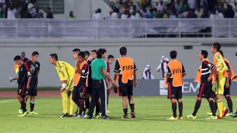 México vence 3-1 a Irak y se jugará el pase ante Suecia