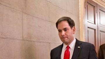 Rubio quiere que se retrase de forma indefinida el sitio de inscripción en español  cuidadodesalud.gov.