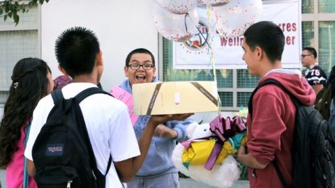 Las autoridades darán una recompensa a las escuelas con mejor aprovechamiento.