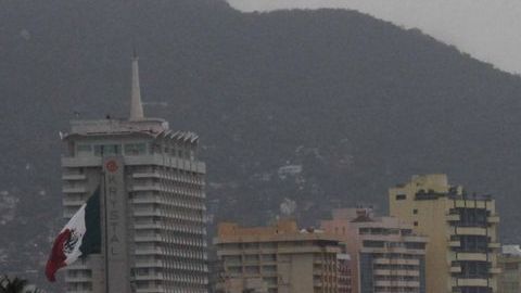 El fenómeno meteorológico provoca fuertes lluvias.