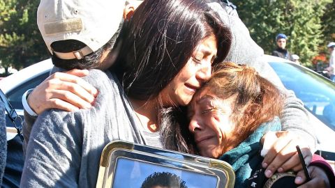 Dos de las inmigrantes no identificadas que llegaron desde Arizona para protestar frente a la Casa Blanca por la aprobación de una reforma migratoria.