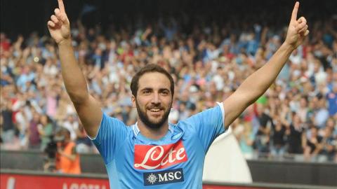 El delantero argentino del Nápoles, Gonzalo Higuaín. EFE
