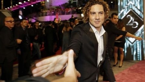 David Bisbal regresó con la modelo Raquel Jiménez pocos meses después de su ruptura.