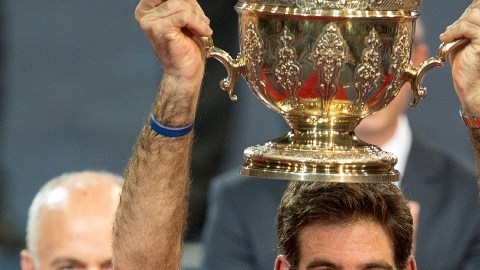 Juan Martín Del Potro celebra su título en Basilea.