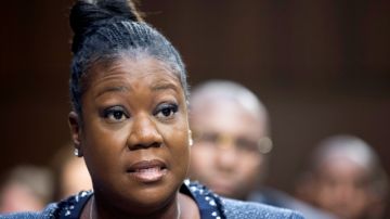 Sybrina Fulton, madre de Trayvon Martin, testifica ante un subcomité del Senado el martes en Washington.