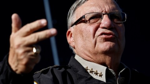 El sheriff se ha caracterizado por su postura antiinmigrante.