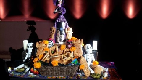 Pan de muerto para estas festividades.