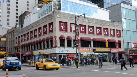 Artistas de primera línea han puesto a gozar a los neoyorquinos en el legendario club Copacabana.