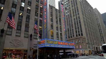 Ubicado en pleno corazón de la ciudad, Radio City Radio City es principalmente un escenario para shows, recitales, estrenos de cine y entrega de premios.