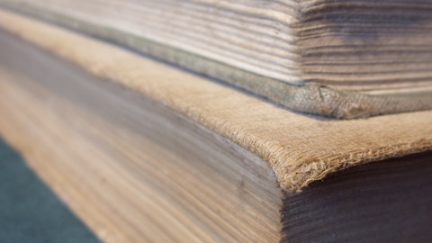 Los  libros que cuentan la historia como un gran mural en movimiento.