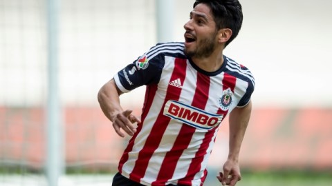Rafael Márquez Lugo celebra la única anotación rojiblanca sobre la UNAM dentro de la fecha 16.