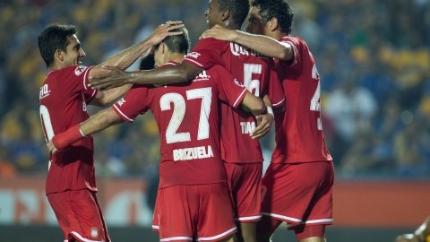 Toluca no pasó del empate ante Atlas pero le alcanzó para clasificar.