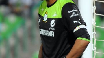 Oswaldo Sánchez espera un buen papel de Santos en Liguilla.