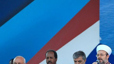 El velo también está permitido en el recinto legislativo.