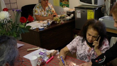 Las mujeres  son las que con más frecuencia   postergan  la jubilación por razones económicas y familiares.