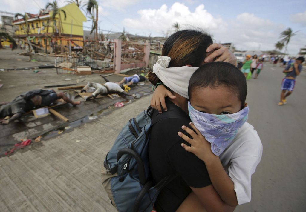 El Vaticano envió sus condolencias por las víctimas que dejó Haiyan.