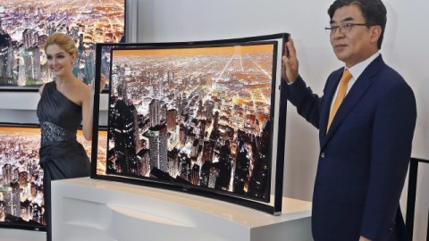 Los equipos electrónicos también están previstos en la importación.