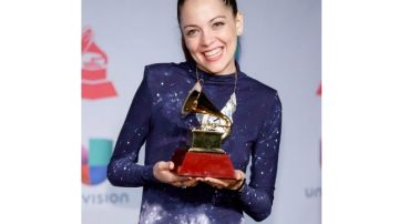 Lafourcade se llevó los premios al mejor álbum de música alternativa y mejor vídeo musical versión larga, ambos por "Mujer Divina - Homenaje A Agustín Lara".