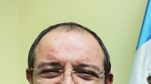 Fernando Carrera, ministro de Relaciones Exteriores de Guatemala, anunció la apertura de los consulados.