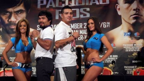 Manny Pacquiao (i) y Brandon Ríos, dos excampeones mundiales que se miden mañana en China.