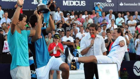 David Nalbandian (d) colgó ayer la raqueta con Rafa Nadal y Novak Djokovic como invitados de lujo.