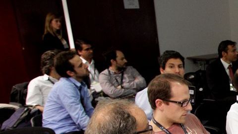 Se realizarán paneles con expertos en tecnologia.