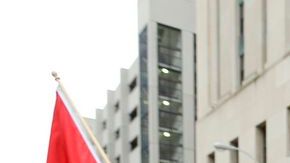 Los sindicatos han realizado protestas para expresar su oposición a que la ciudad se declare en bancarrota.