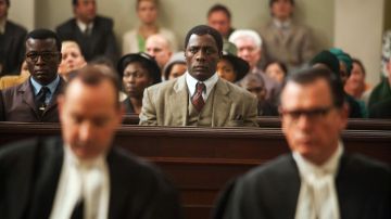 Idris Elba, como "Mandela" en el filme "Long Walk to Freedom".