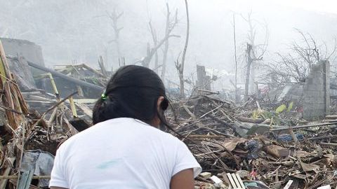 El fenómeno natural dejó muerte y destrucción a su paso.