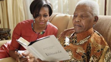 Michelle Obama visitó a Nelson Mandela en su casa en Houghton en Sudáfrica en junio del 2011