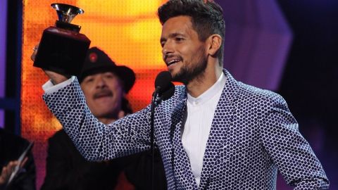 Draco Rosa acaba de recibir el Grammy Latino al álbum del año, por "Vida".