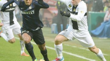 Fredy Guarín anotó el tercer gol de  Inter ante el Parma.