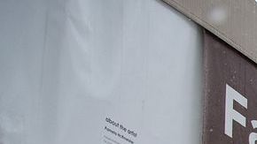 La “carpa comunitaria”, donde se realiza el ayuno frente al Congreso en Washington, estaba rodeada este martes de la nieve que cae con fuerza en la capital.