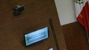 La izquierda tomó la tribuna del Senado.