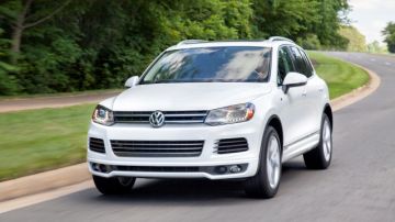 El Touareg del fabricante alemán Volkswagen combina lo utilitario de un SUV con la elegancia de un sedán.