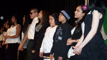 Estudiantes del Instituto de Educación Especial de Nueva York mostraron sus talentos durante el espectáculo navideño.