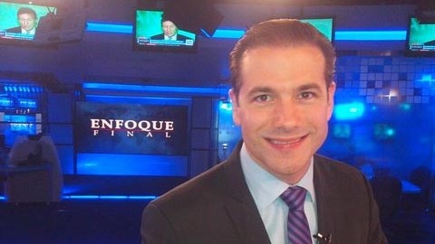 De acuerdo con parientes de los acusados de matar al periodista Claudio Nasco, el comunicador reclutaba a jóvenes para sexo; el trío lo habría asesinado por una deuda por favores sexuales.